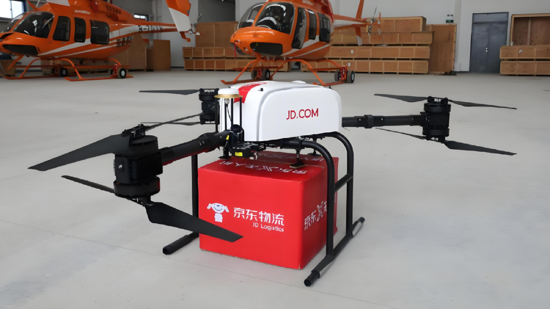 京东官宣采购10万架无人机！飞手“就业寒冬”将迎重大转机